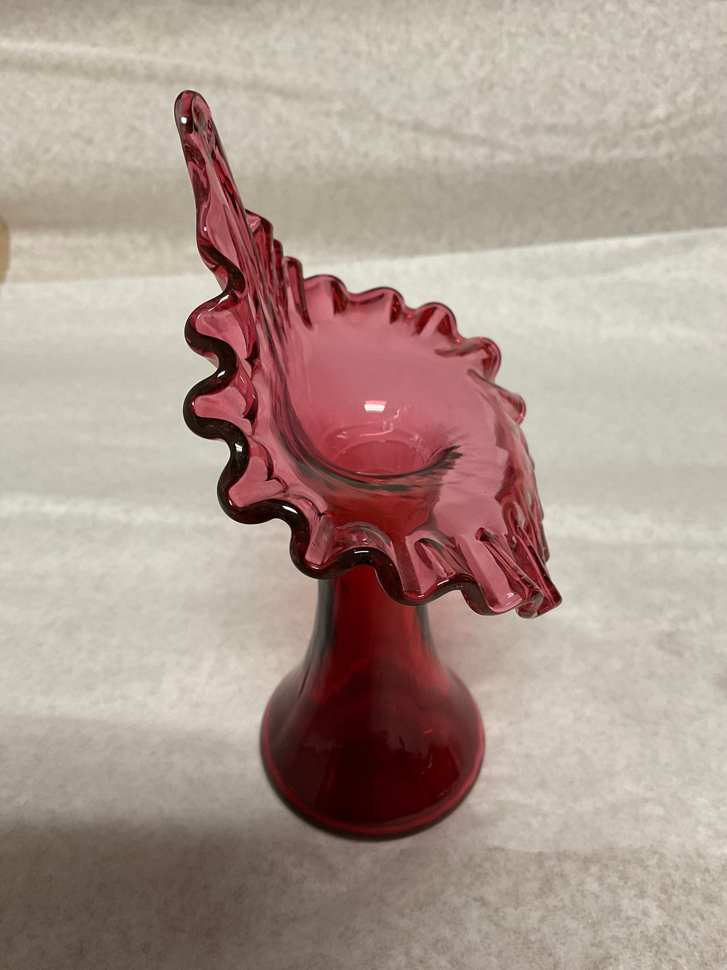 Fenton 7” Cranberry Jack In The Pulpit Ruffled Vase