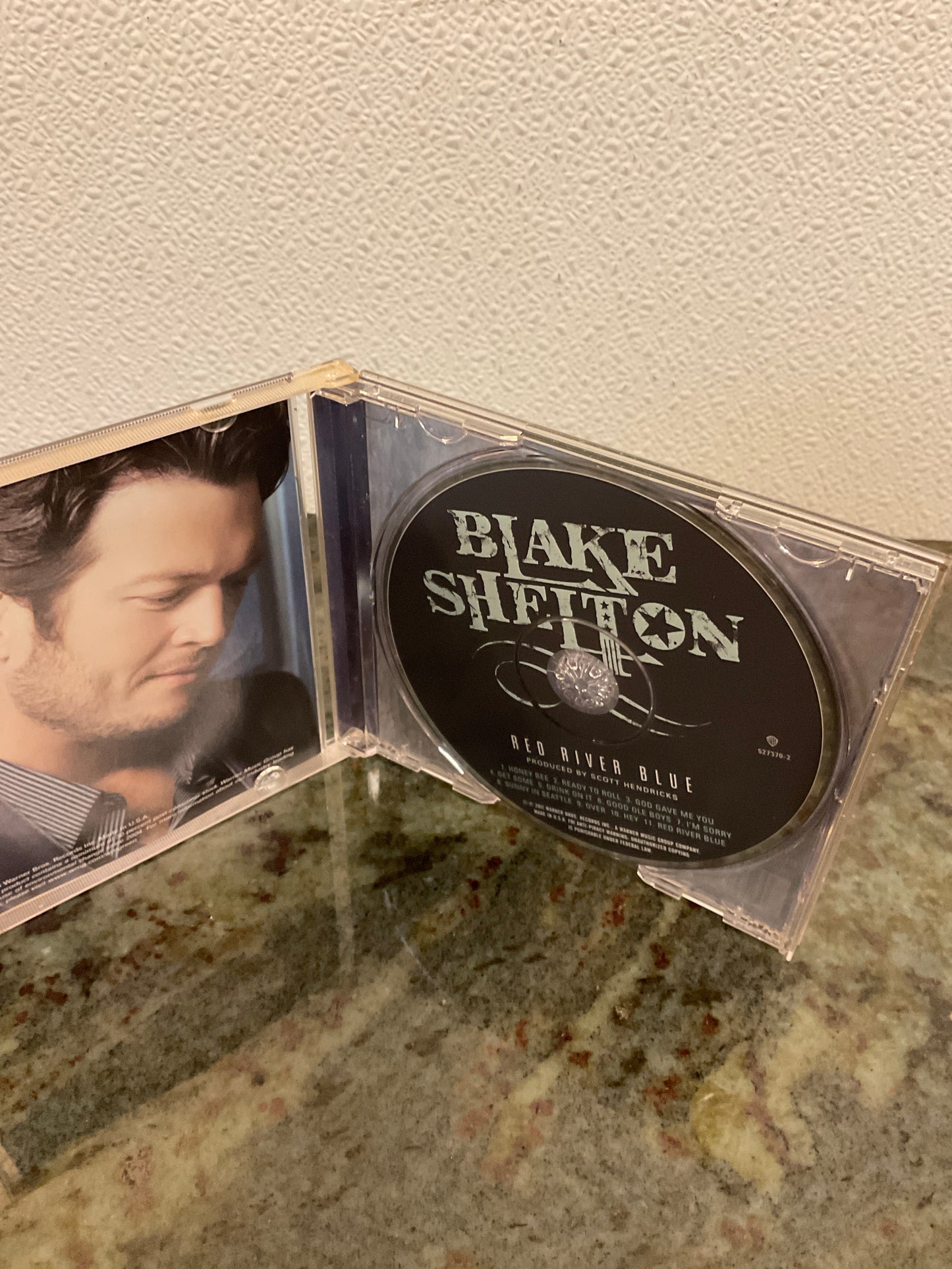 Blake Shelton RedRiver Blue CD