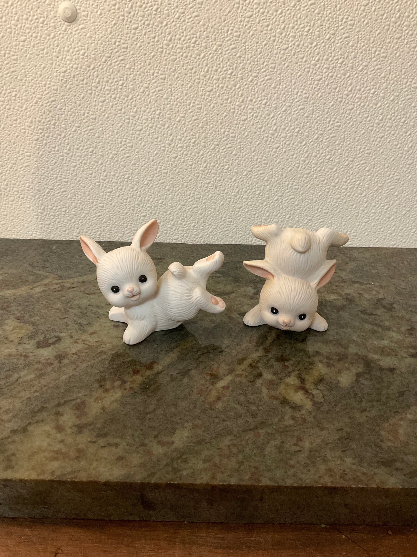 Vintage HOMCO 1454 Ceramic Bunnies