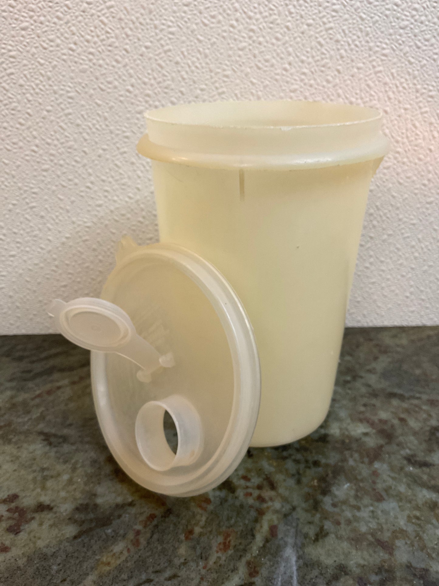 Tupp Storage Canister