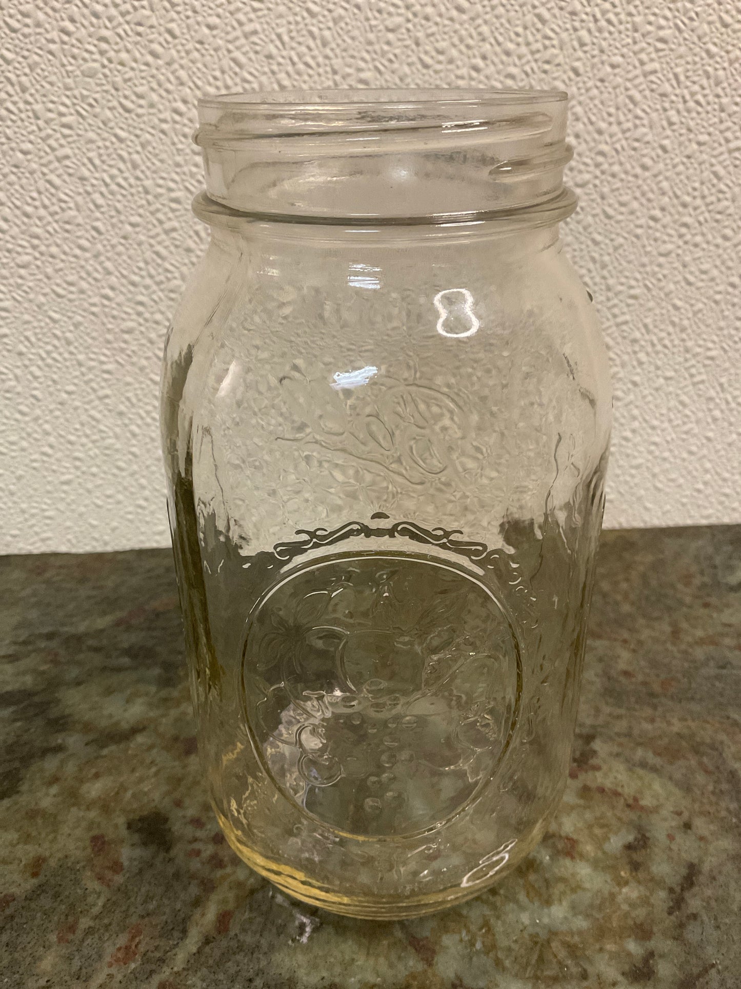 Ball Mason Jar in clear glass