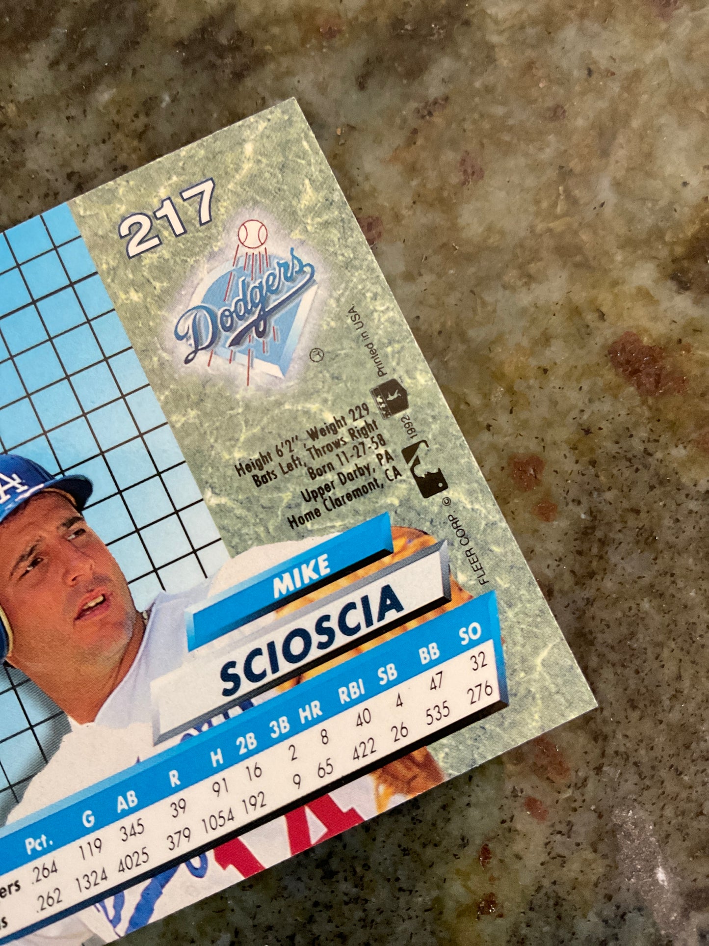 1992 Fleer Ultra Mike Scioscia Baseball Card