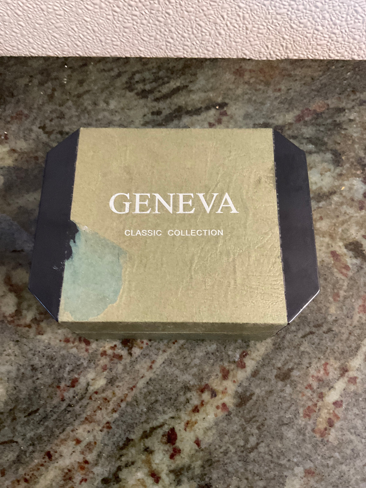 Geneva Classic Collection