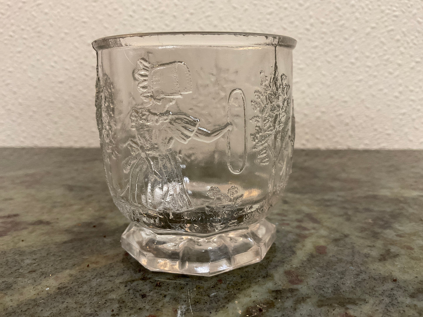 Nursery Rhyme Glass Child’s Spooner
