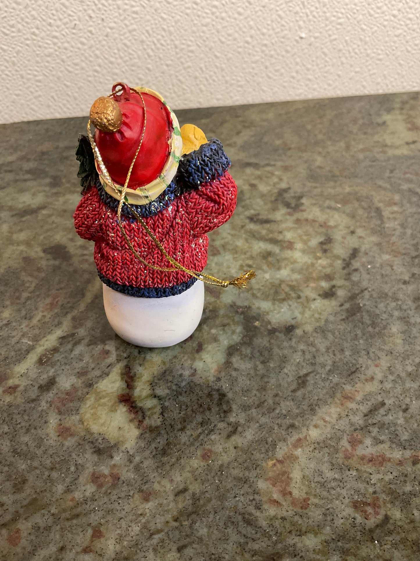 Snowman ornament with Tree