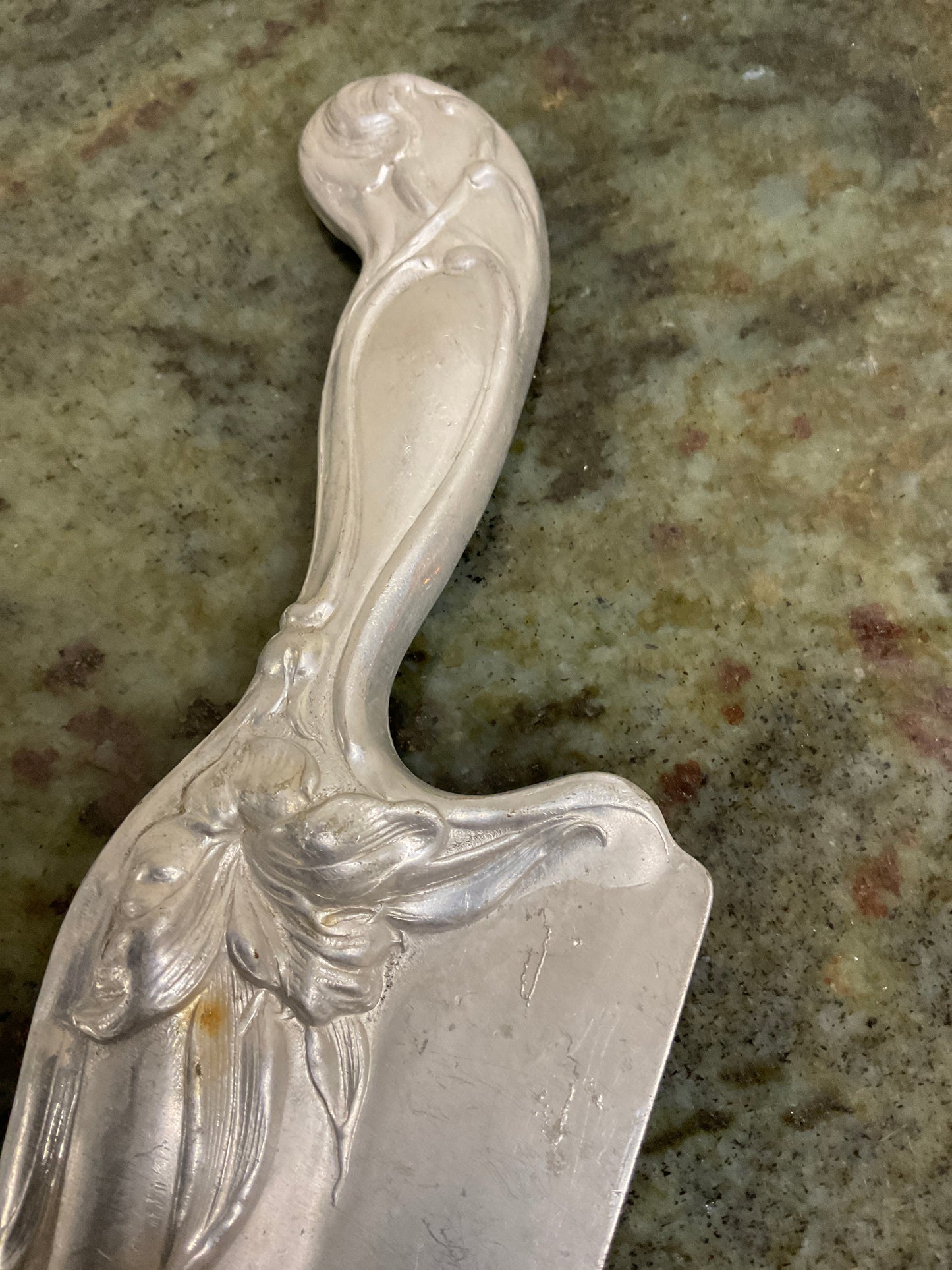 Vtg Aluminum Dustpan Crumb Scraper