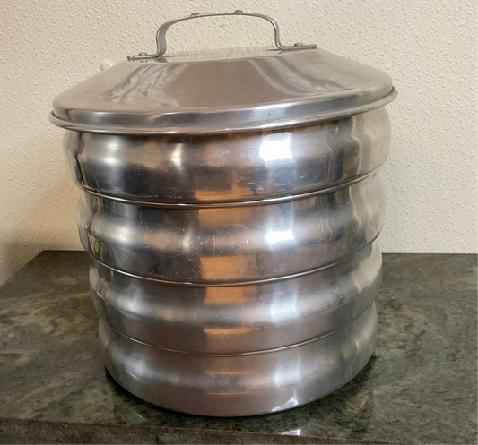 Vintage Aluminum Picnic Pack-Buckeyes Product Made by Mardigian Corp.