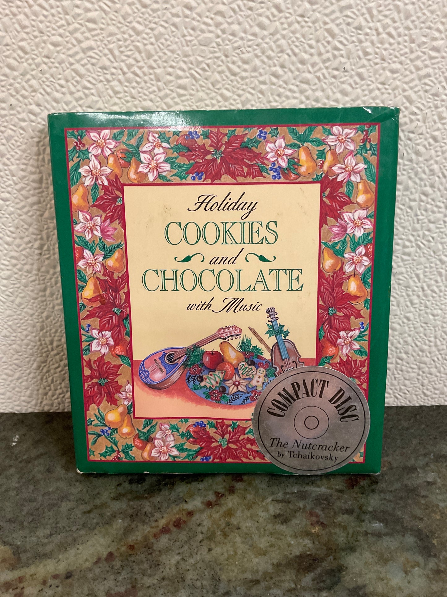 Book ‘Holiday Cookies & Chocolate w/Music’