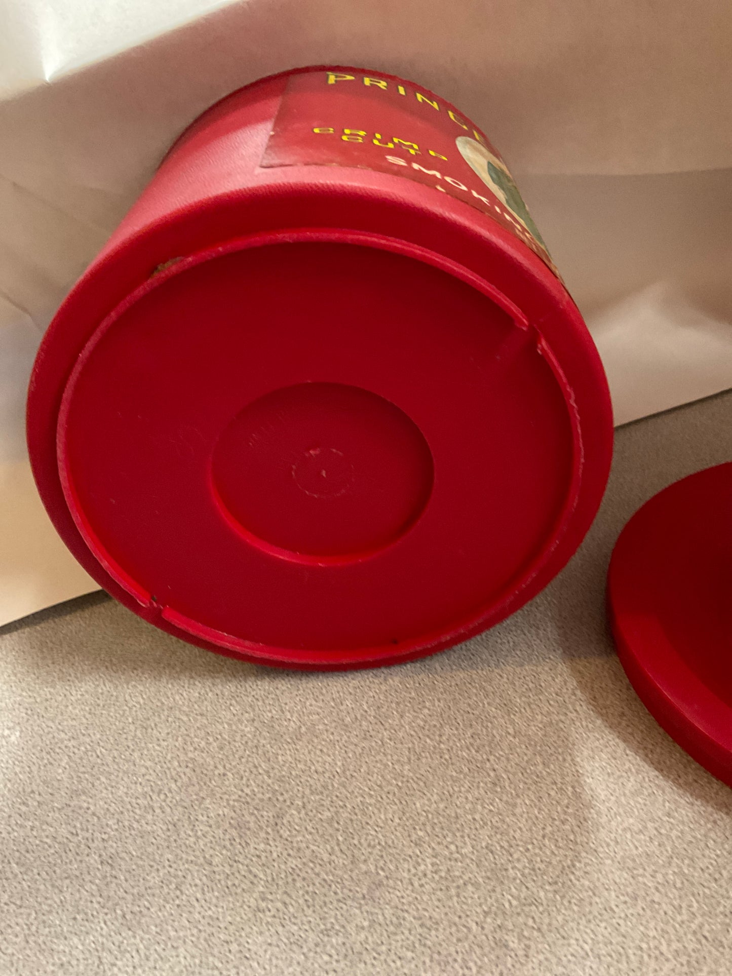 Prince Albert Crimp Cut Smoking Tobacco Plastic Container