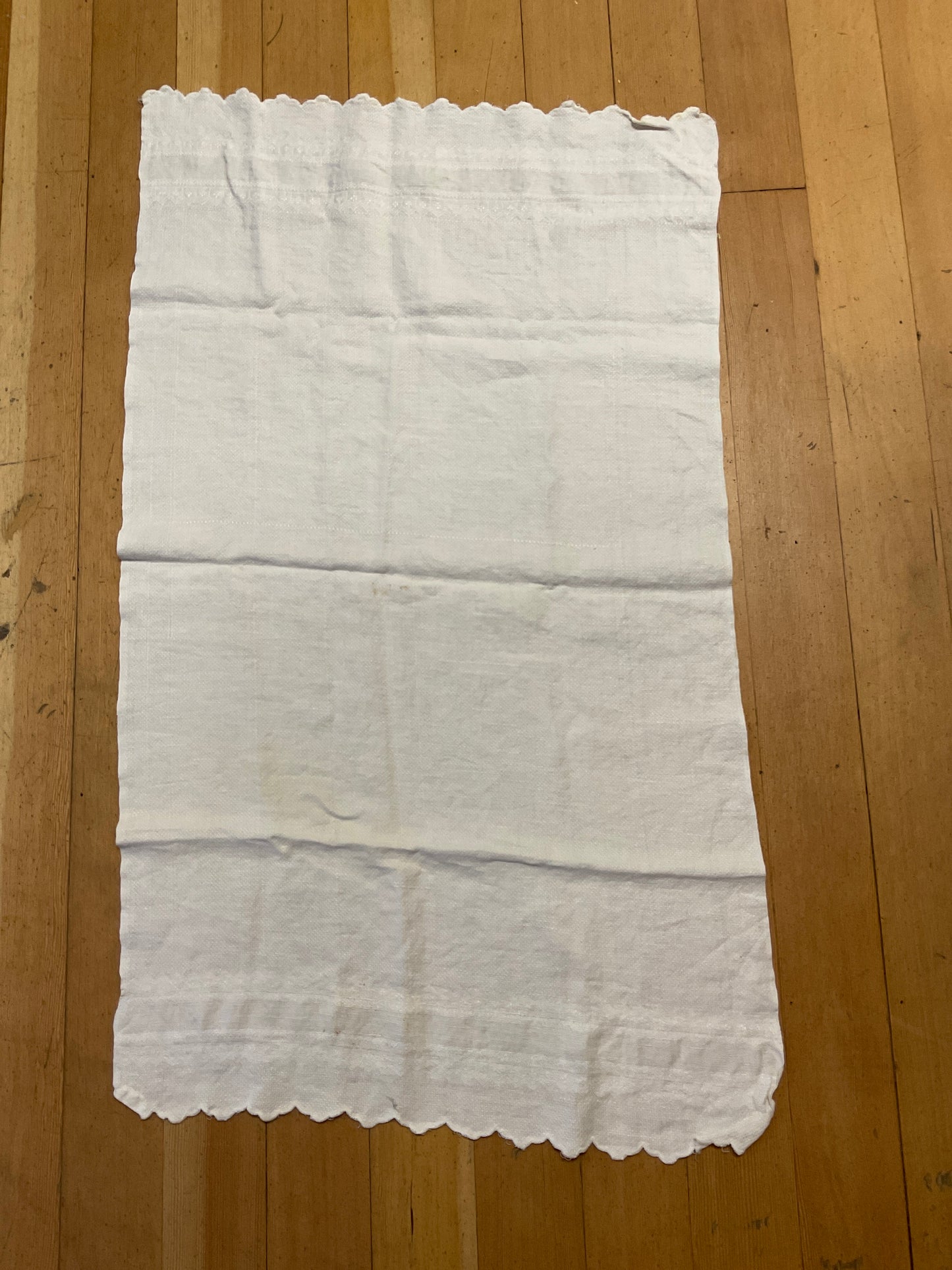 Vintage Linen Wide Table Runner