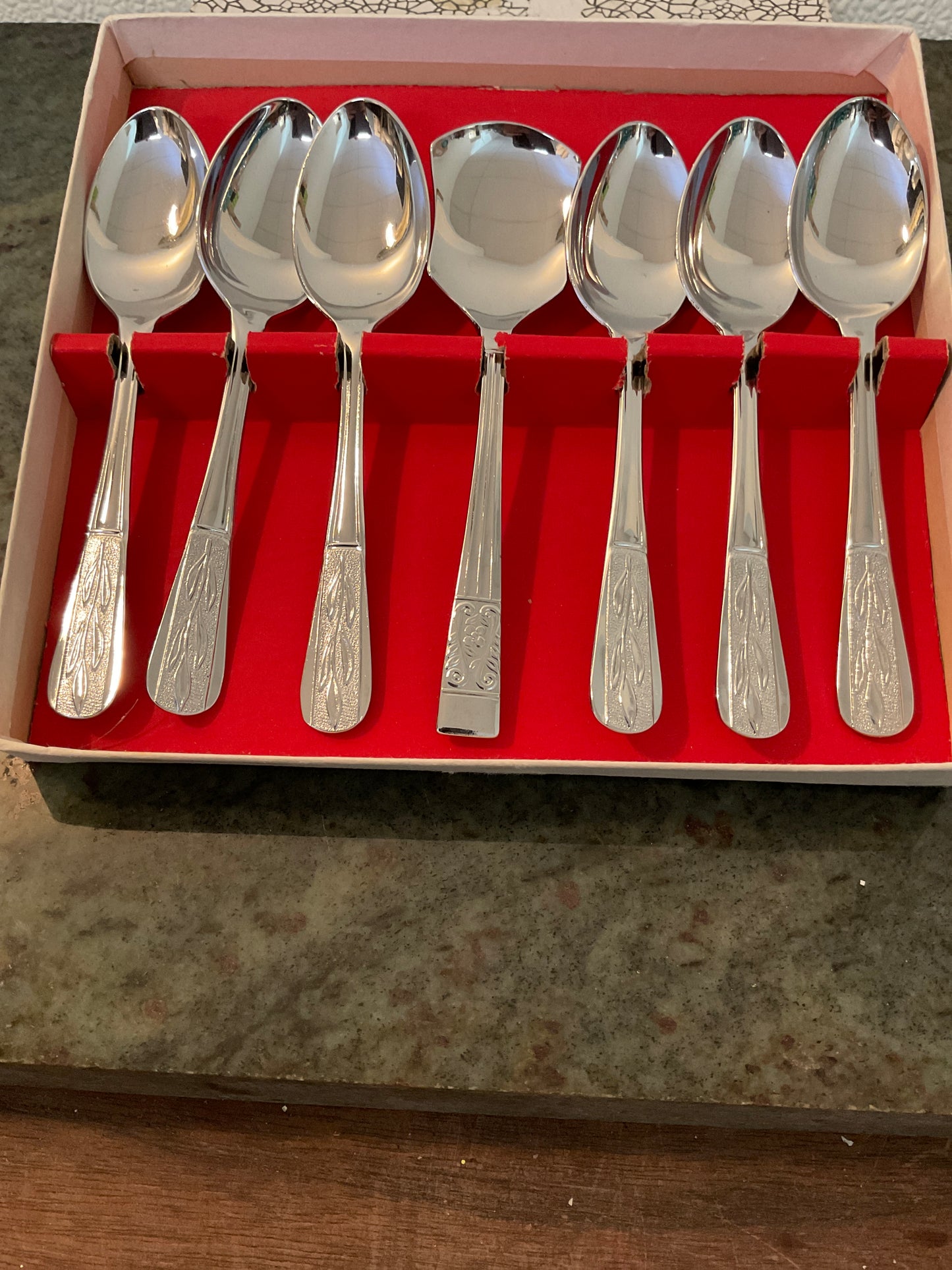 1965 England Spoon Set