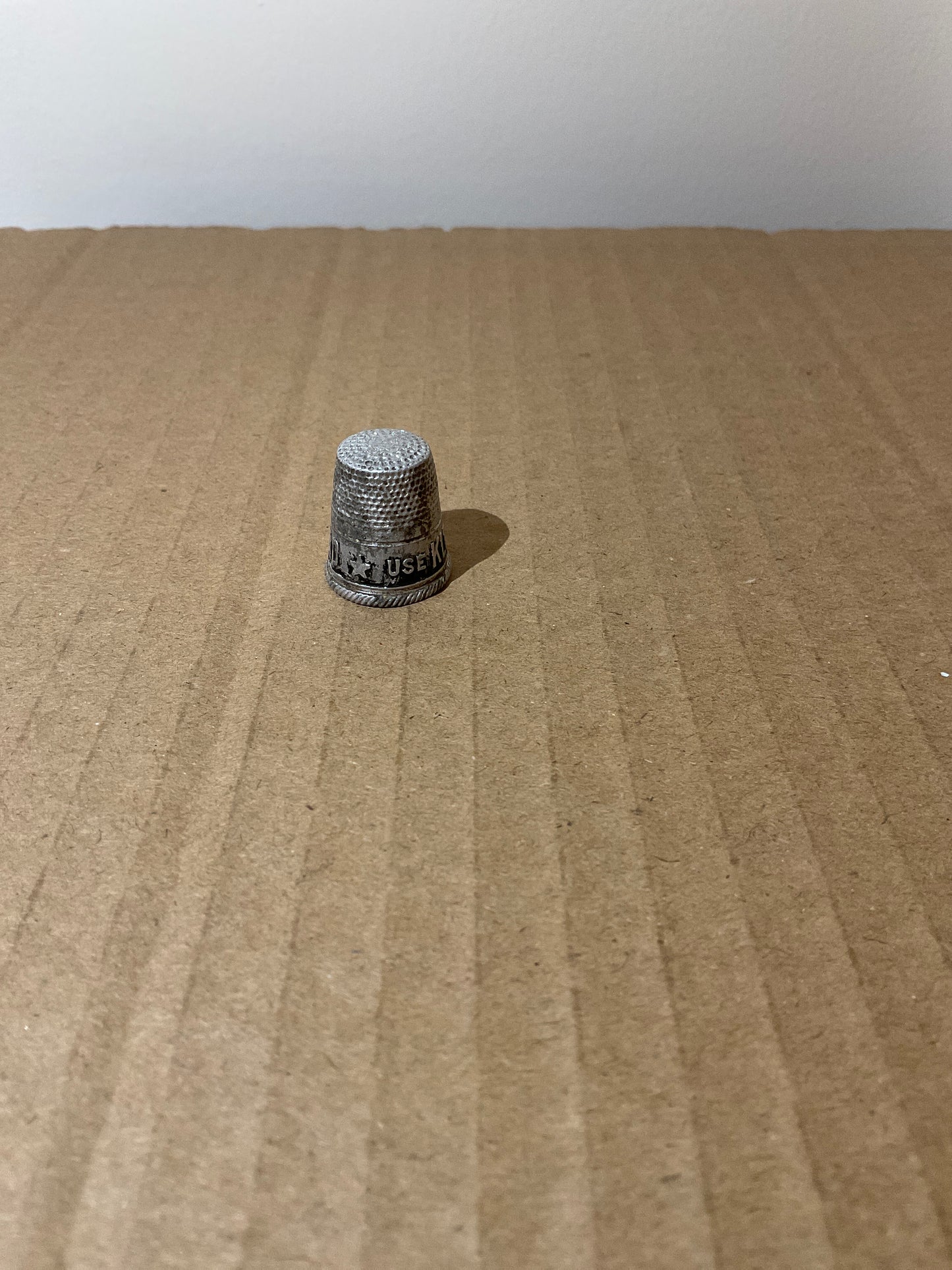 Use Kleen Maid Bread Advertising Thimble
