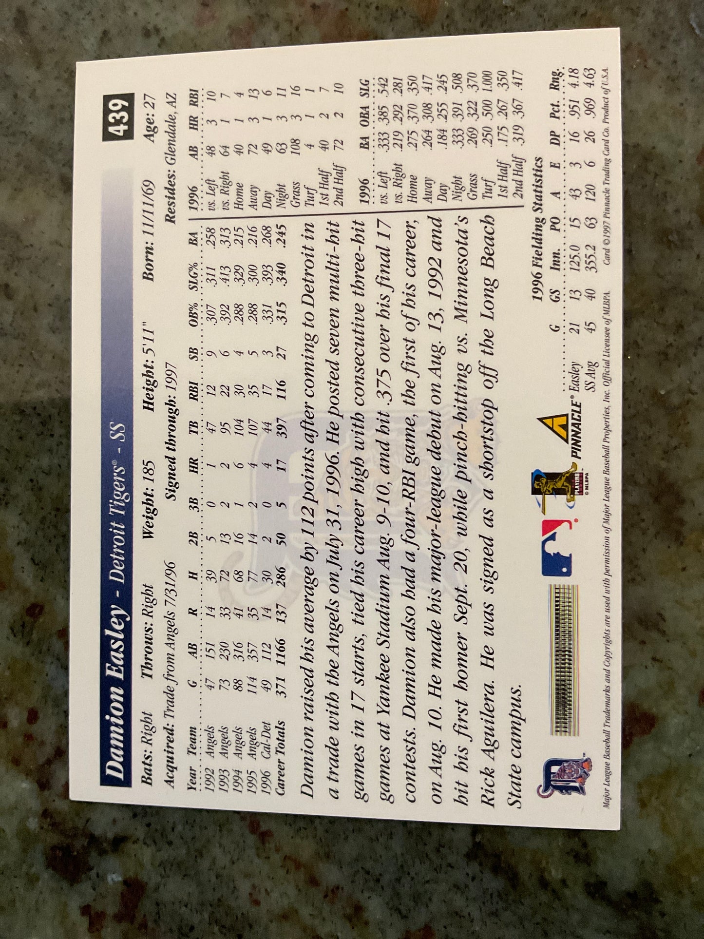1997 Score Damion Easley Baseball Card