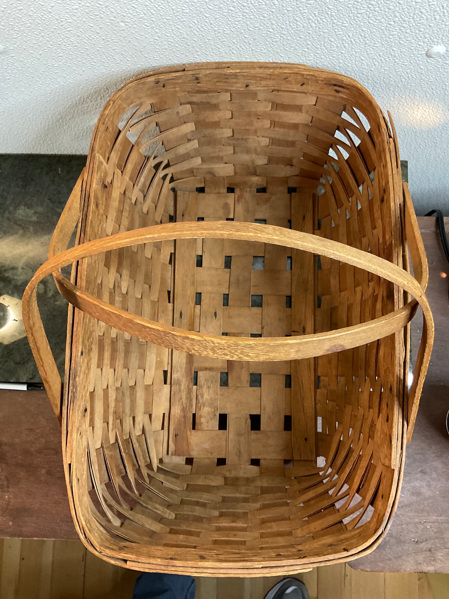 Vtg Large Wood Woven Gathering Basket