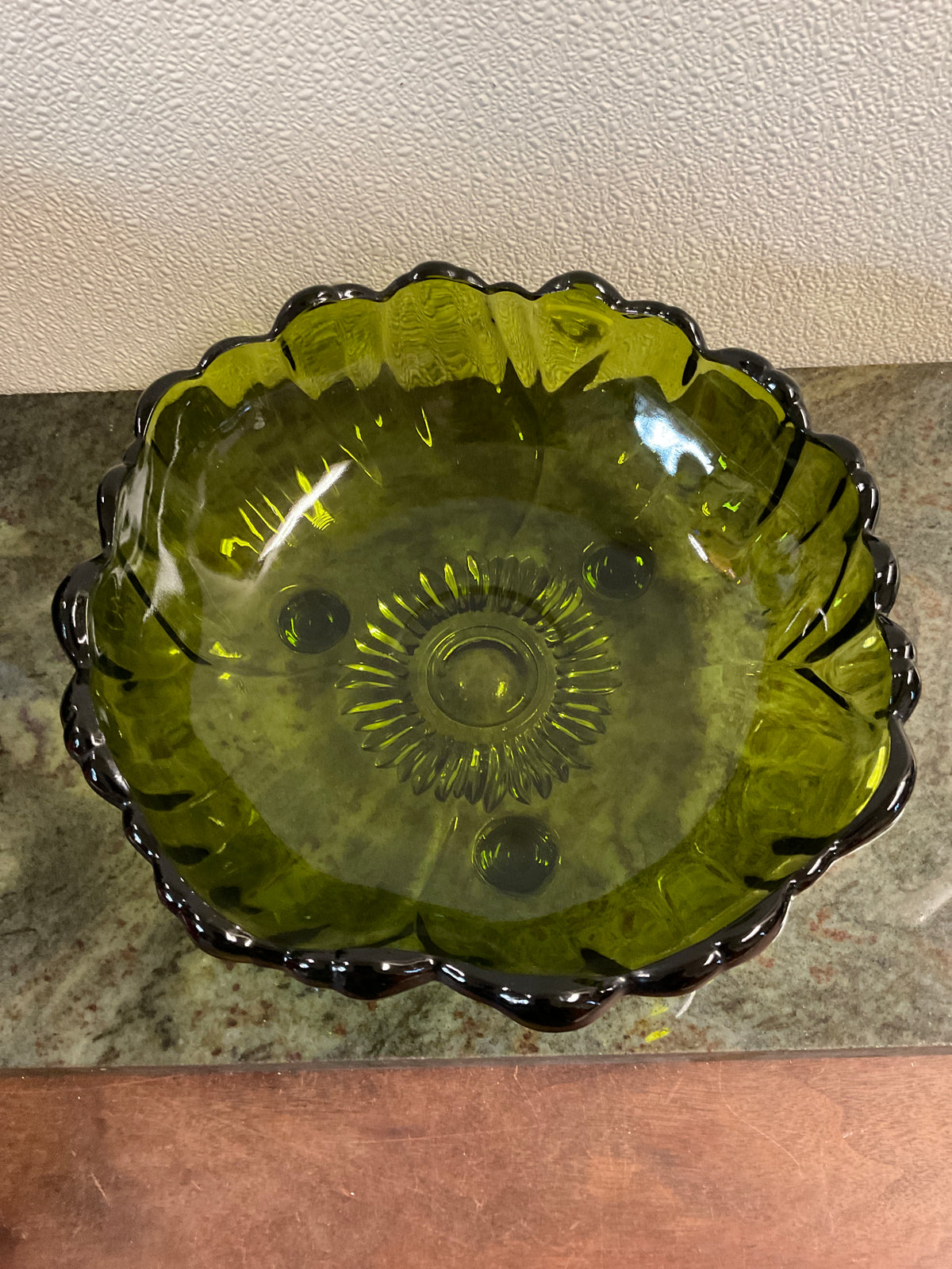 1960’s Indiana Glass Green Sunflower Bowl