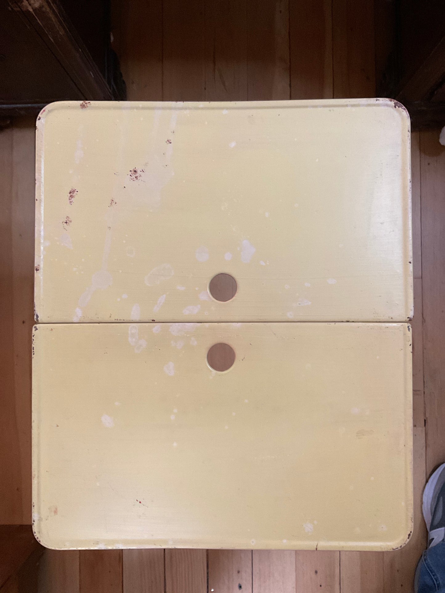 Vintage 1950’s Metal Atomic Folding TV Trays