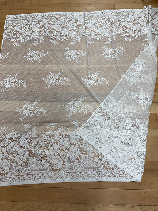 Square Lace Tablecloth