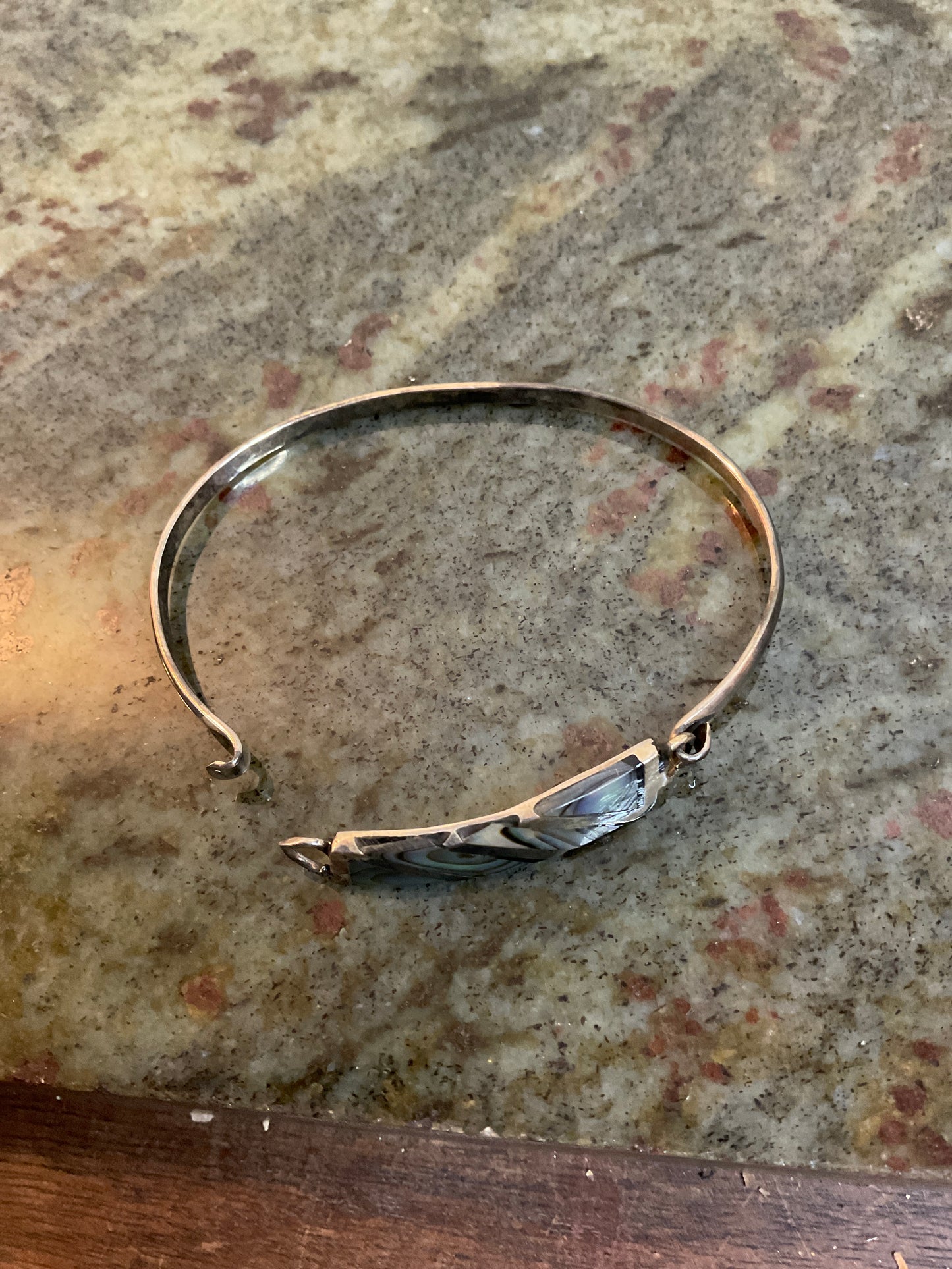 Mexican Alpaca Silver/Abalone Bracelet