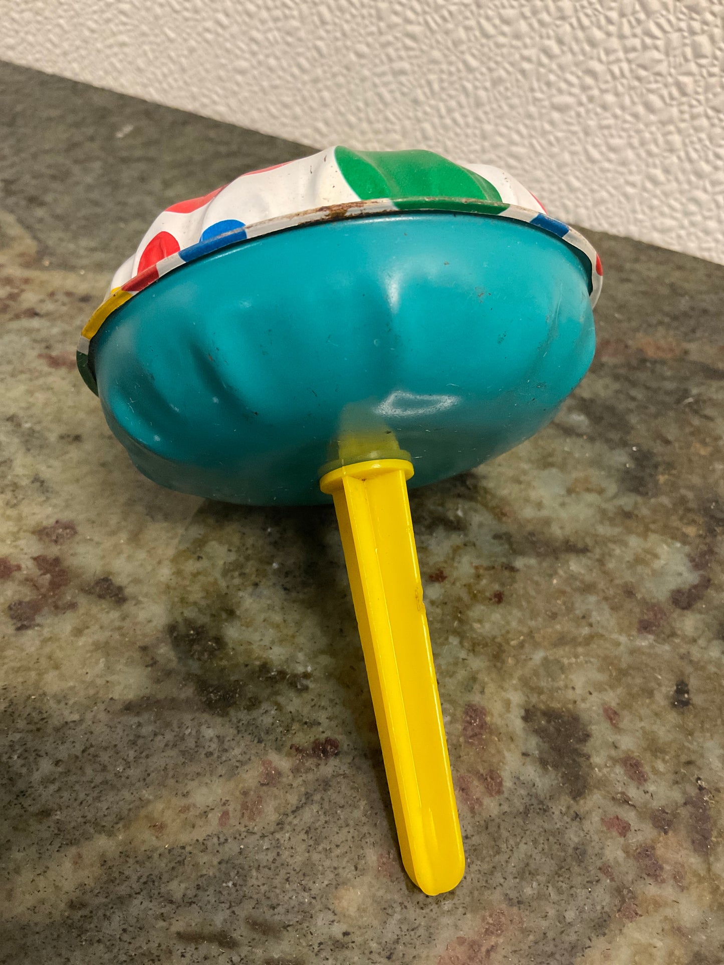 Metal Noise Maker w/Dots