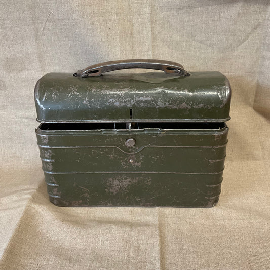 1940 Green Lunch Box