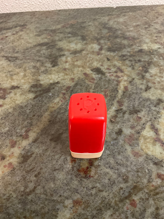 Vintage Federal Tool Red Pepper Shaker
