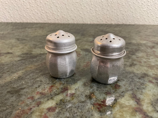 Vtg Mini Aluminum S&P Shakers