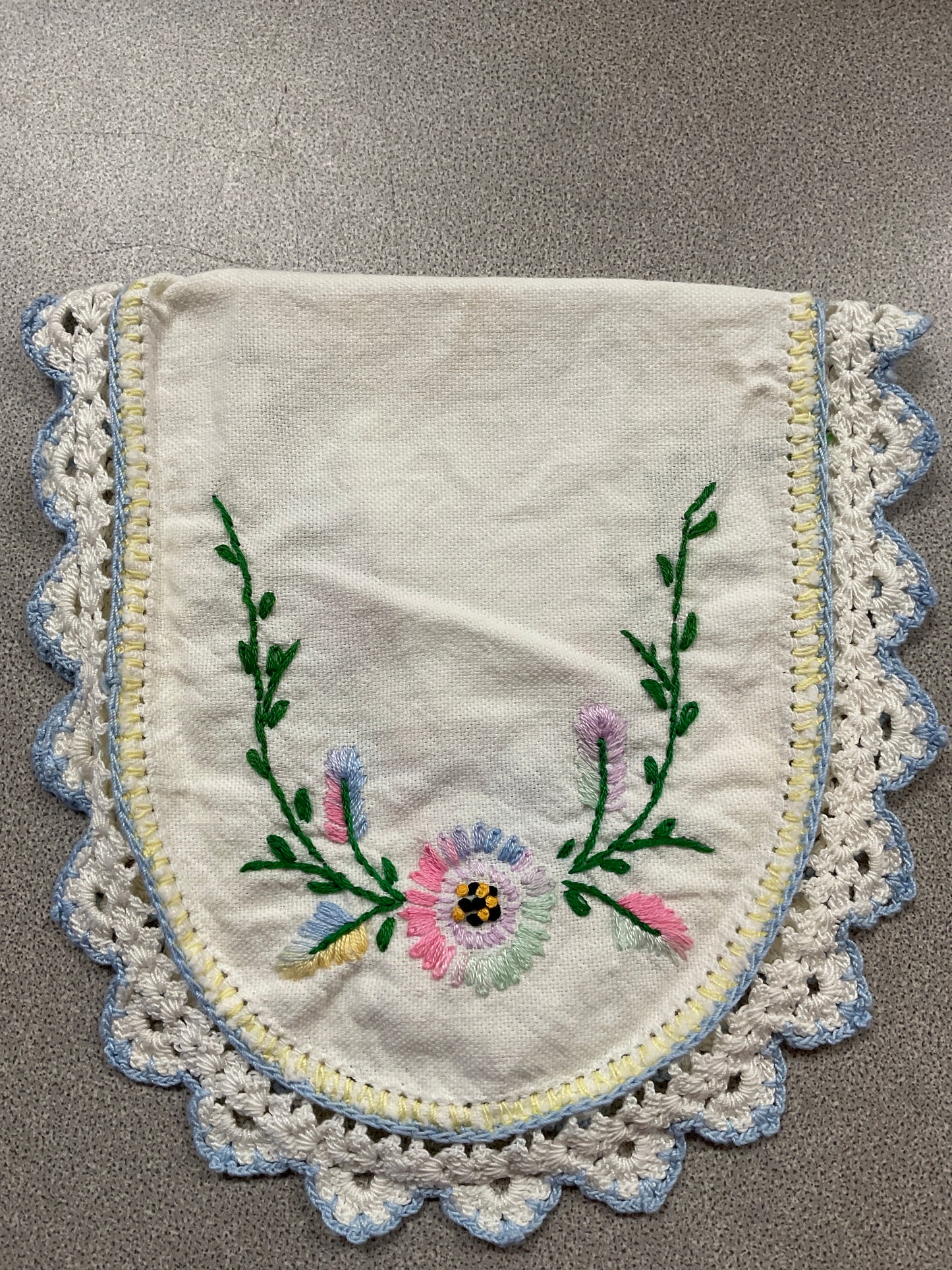 Vintage Embroidered Floral Oblong Doily