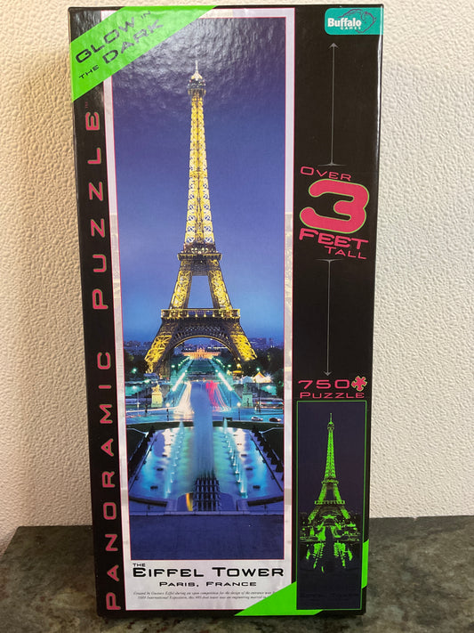 Eiffel Tower Glow In The Dark 750 Panoramic Puzzle