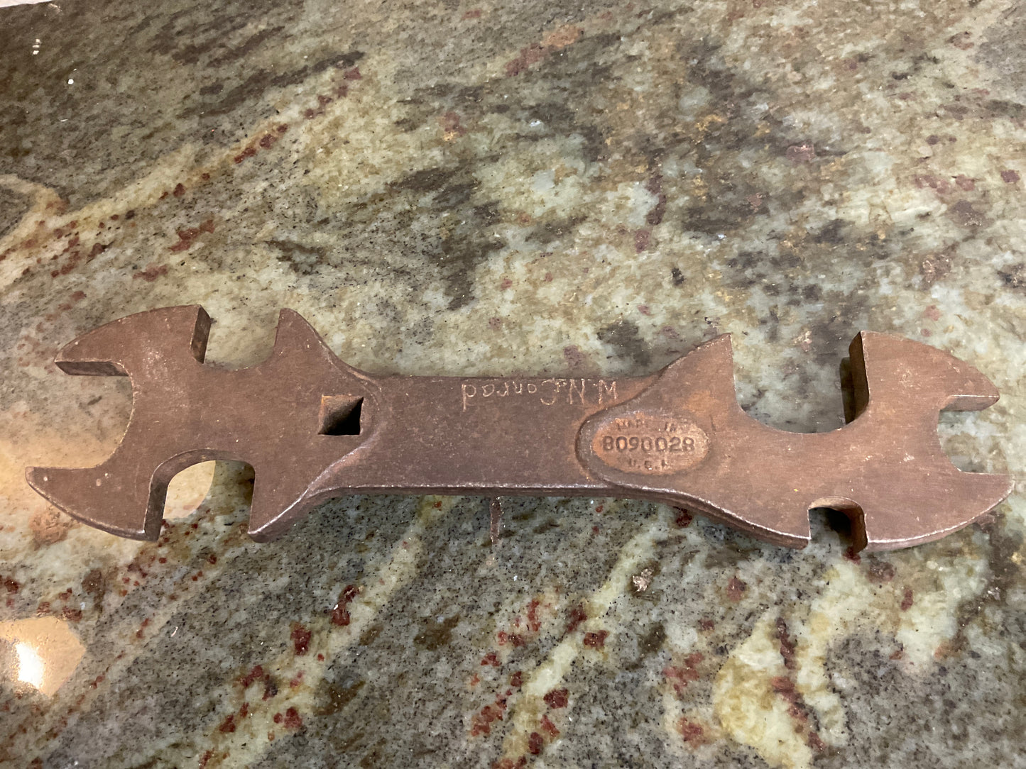 Airco Welding Gas Tank Wrench