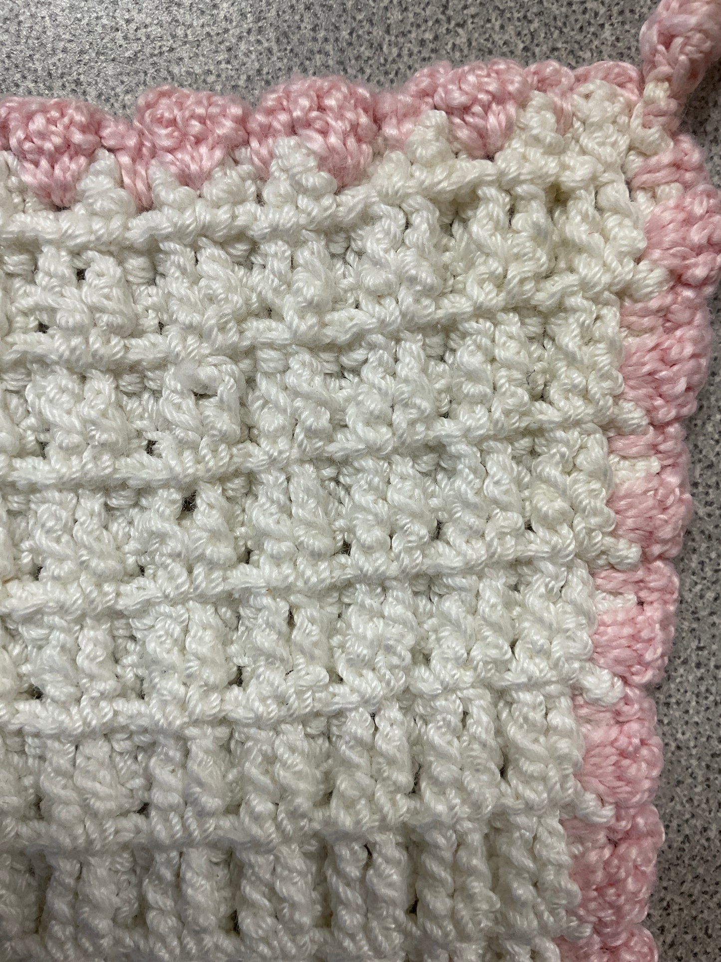 Vintage White and Pink Pot Holder