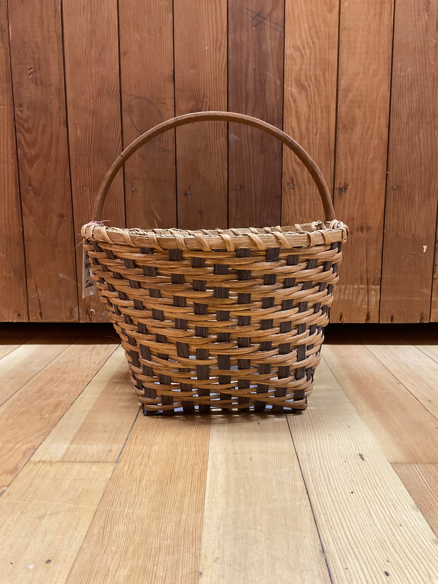 Williamsburg Basket- Hand Woven in Iowa