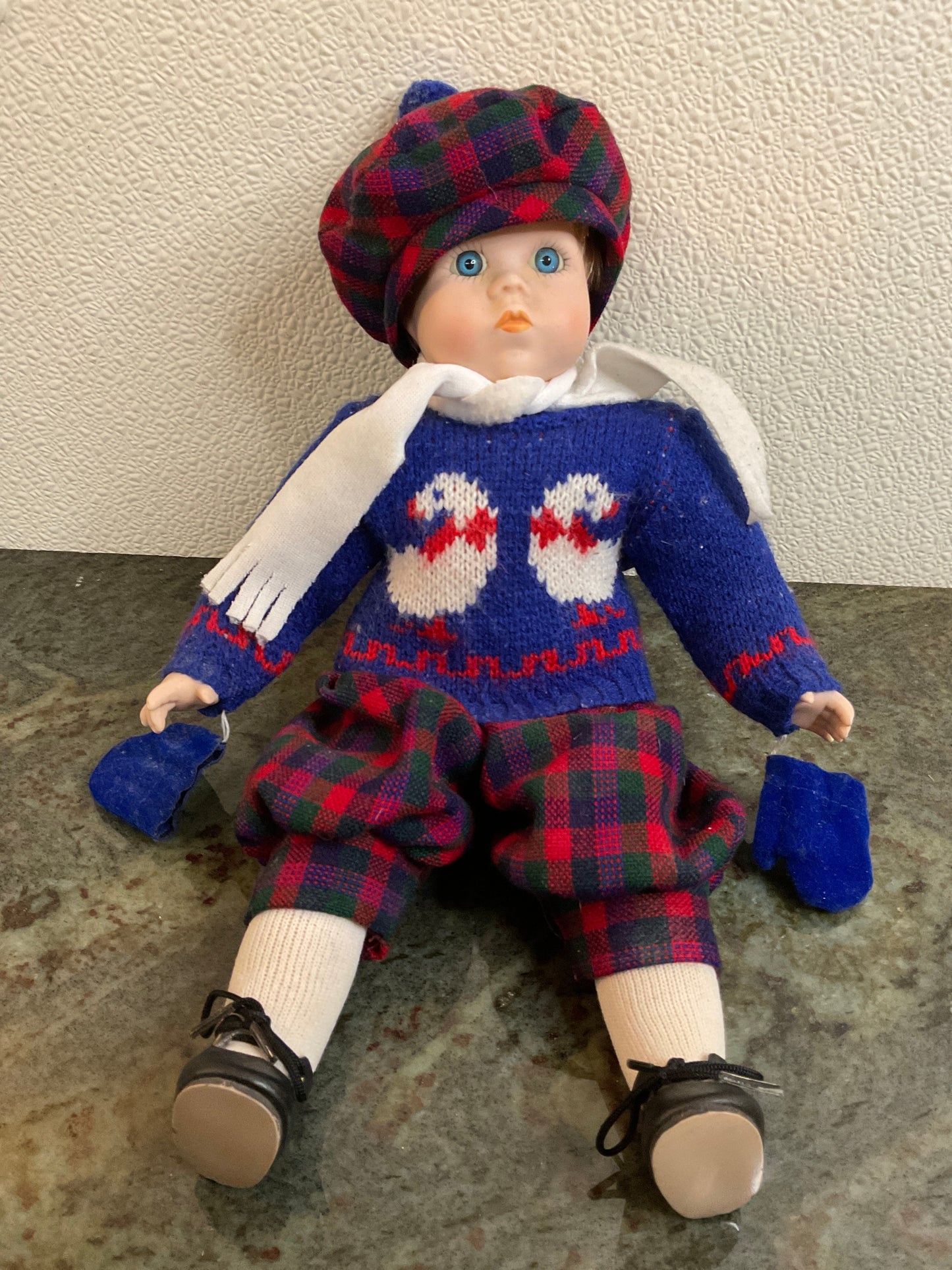 Heritage Mint LTD Porcelain 13 1/2” Doll