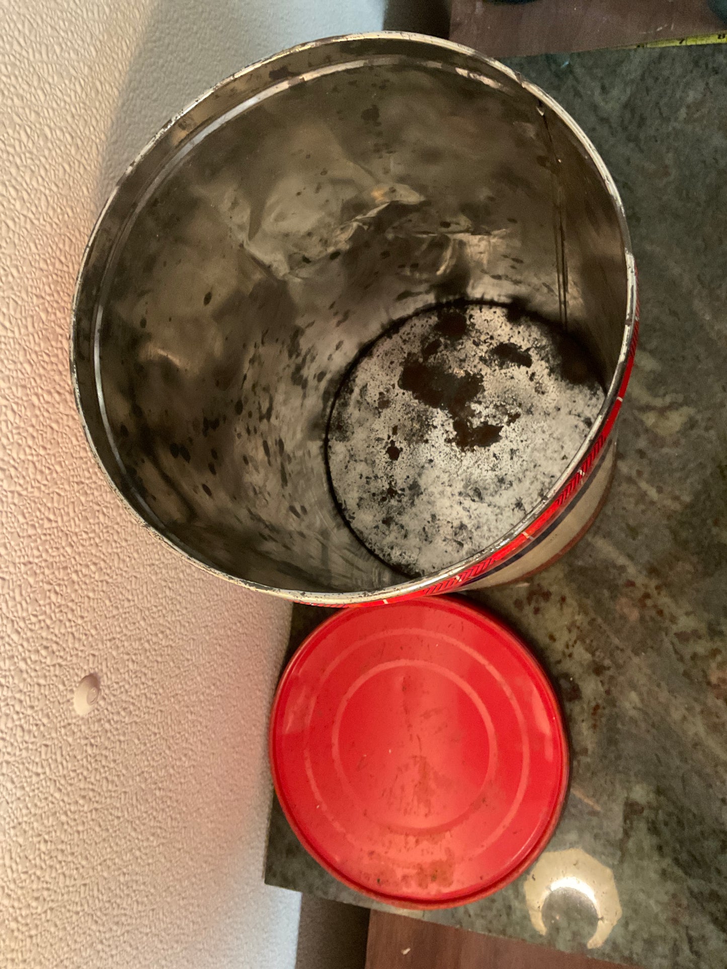 Vintage “Hiland” Potato Chips Tin