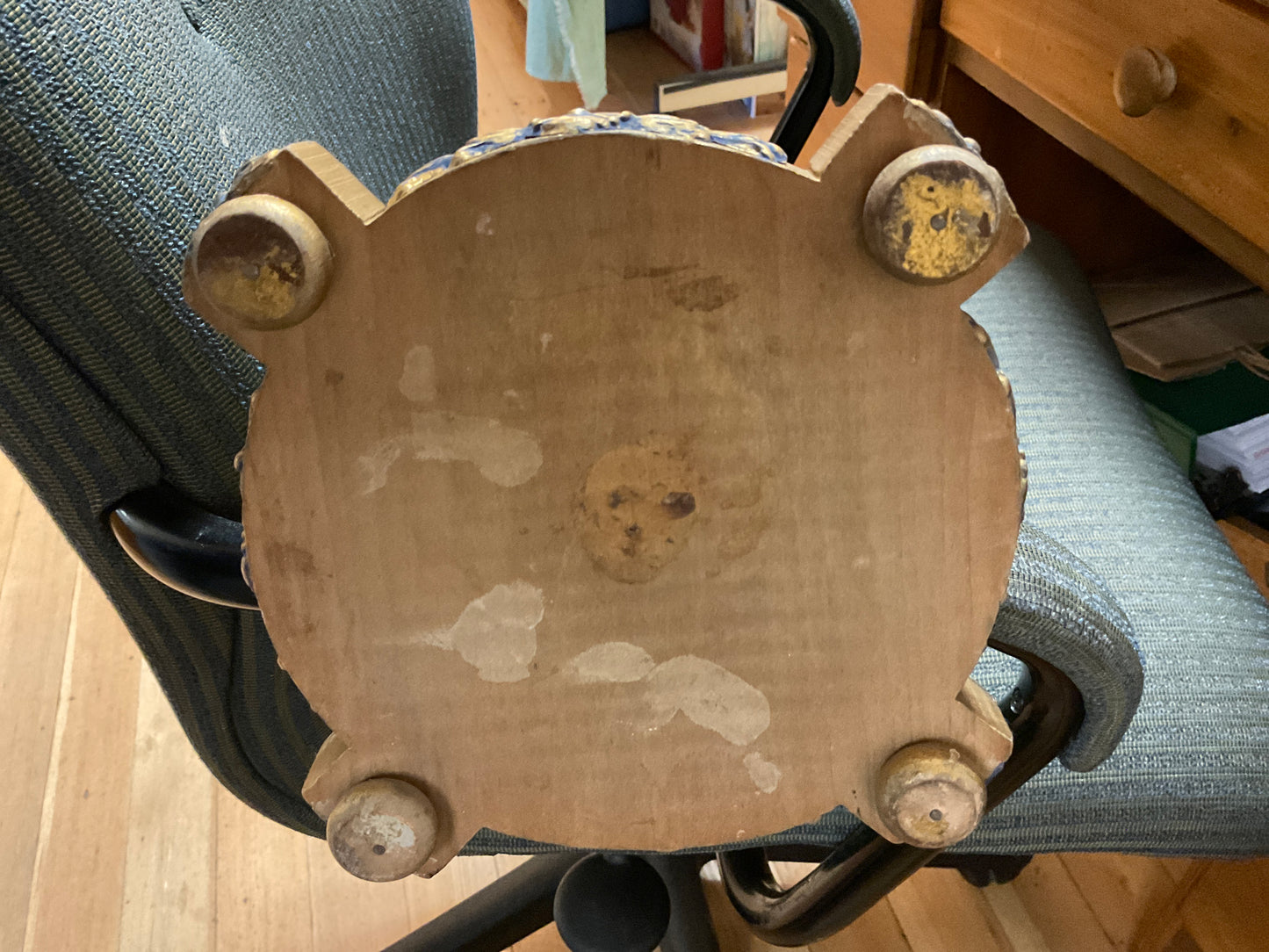 Wood Hat Stand