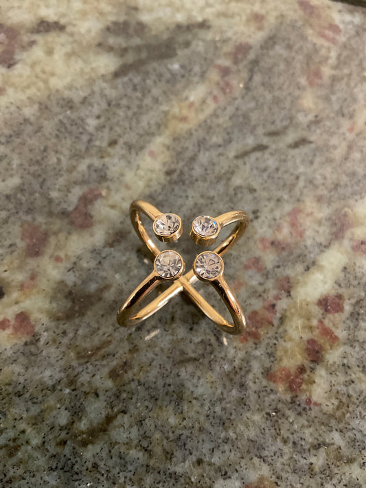 Gold Bipass X Ring