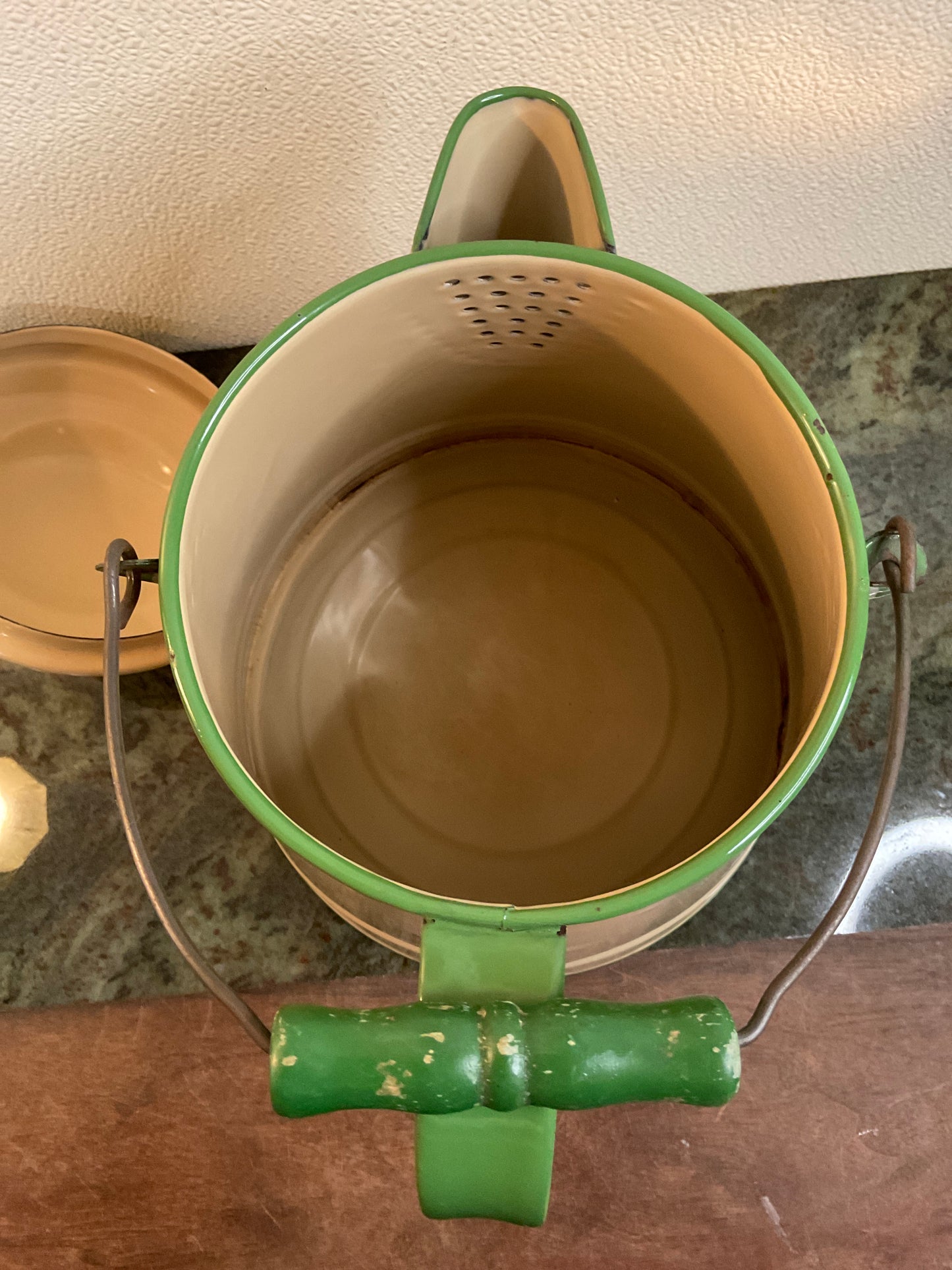 Vtg Cream & Green Enamel Kettle Pot