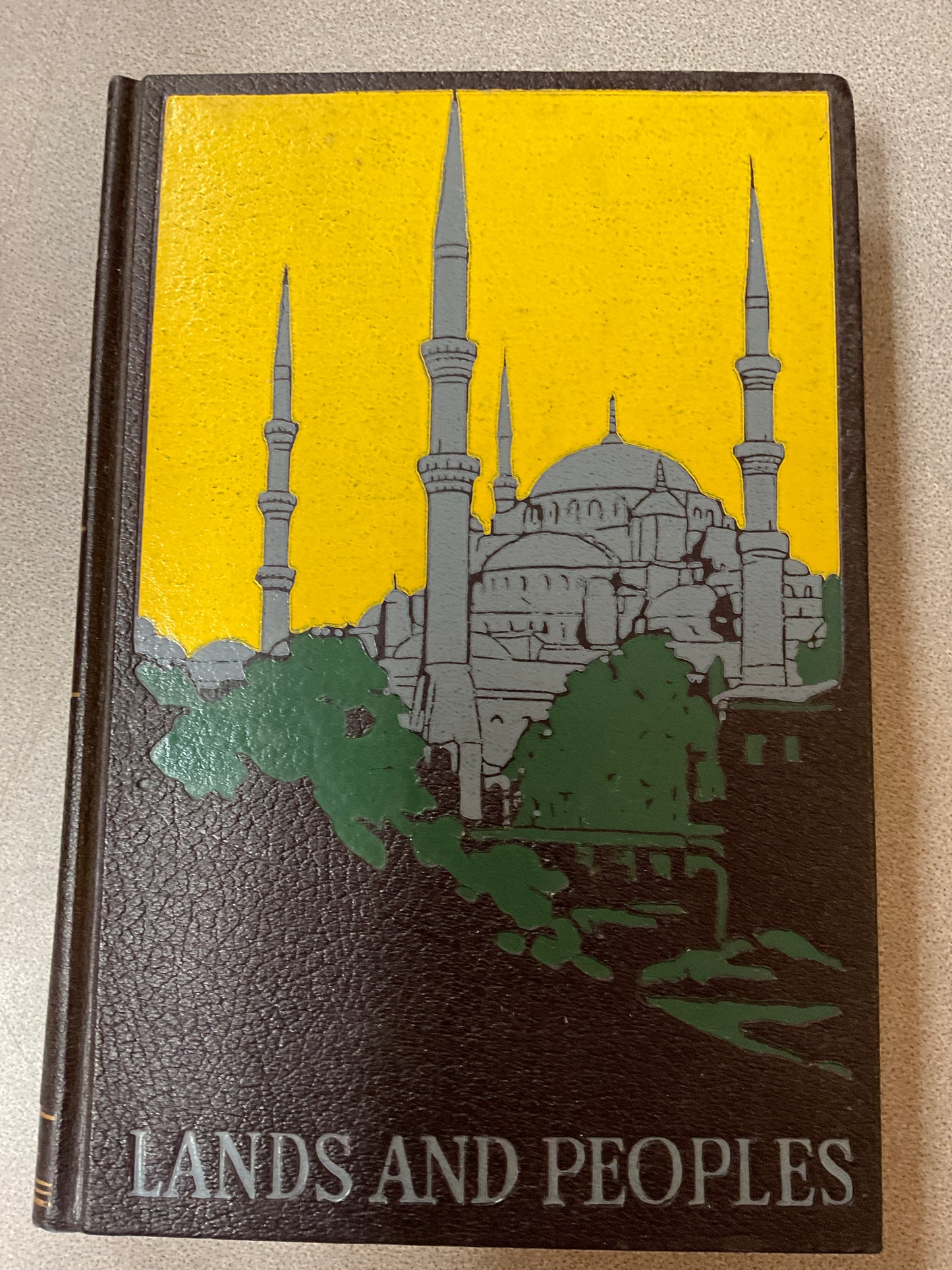 Lands And Peoples The Near And The Middle East