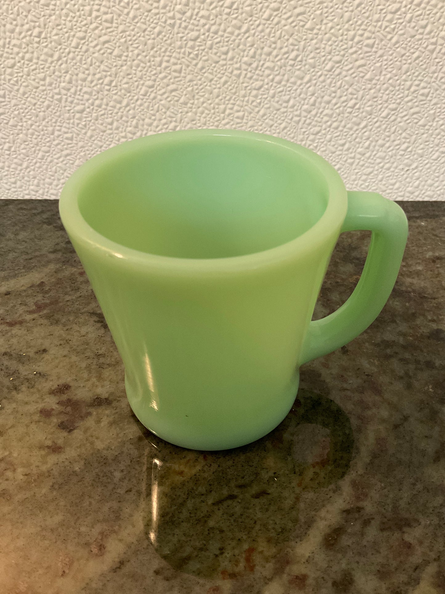 Vintage Jadeite Milkglass Fire King D handle mug