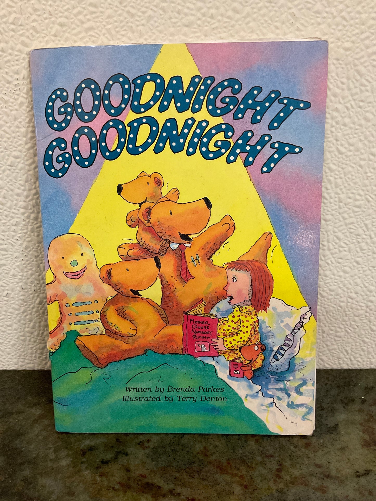 Book Goodnight Goodnight