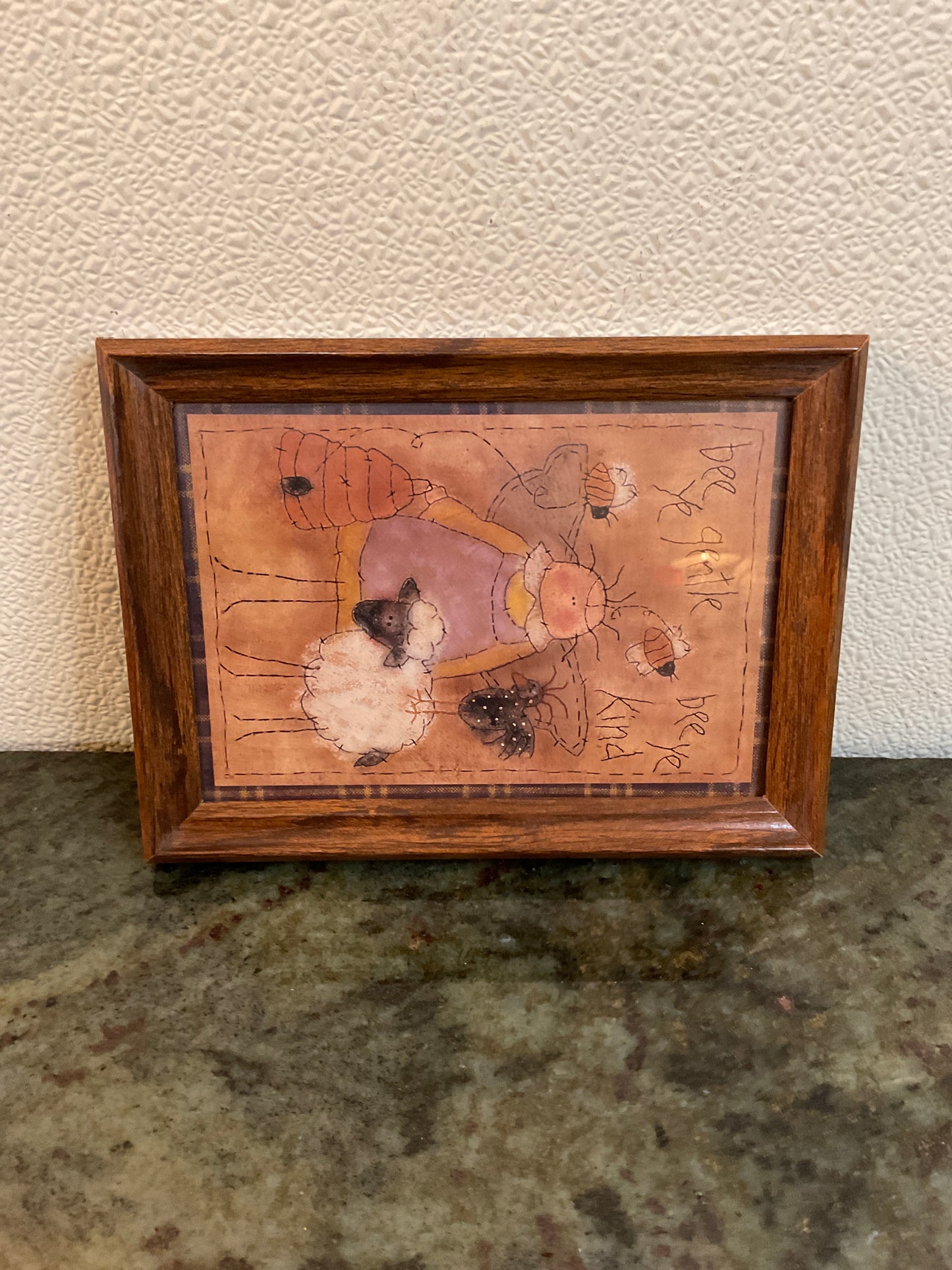 Beeye Picture Framed