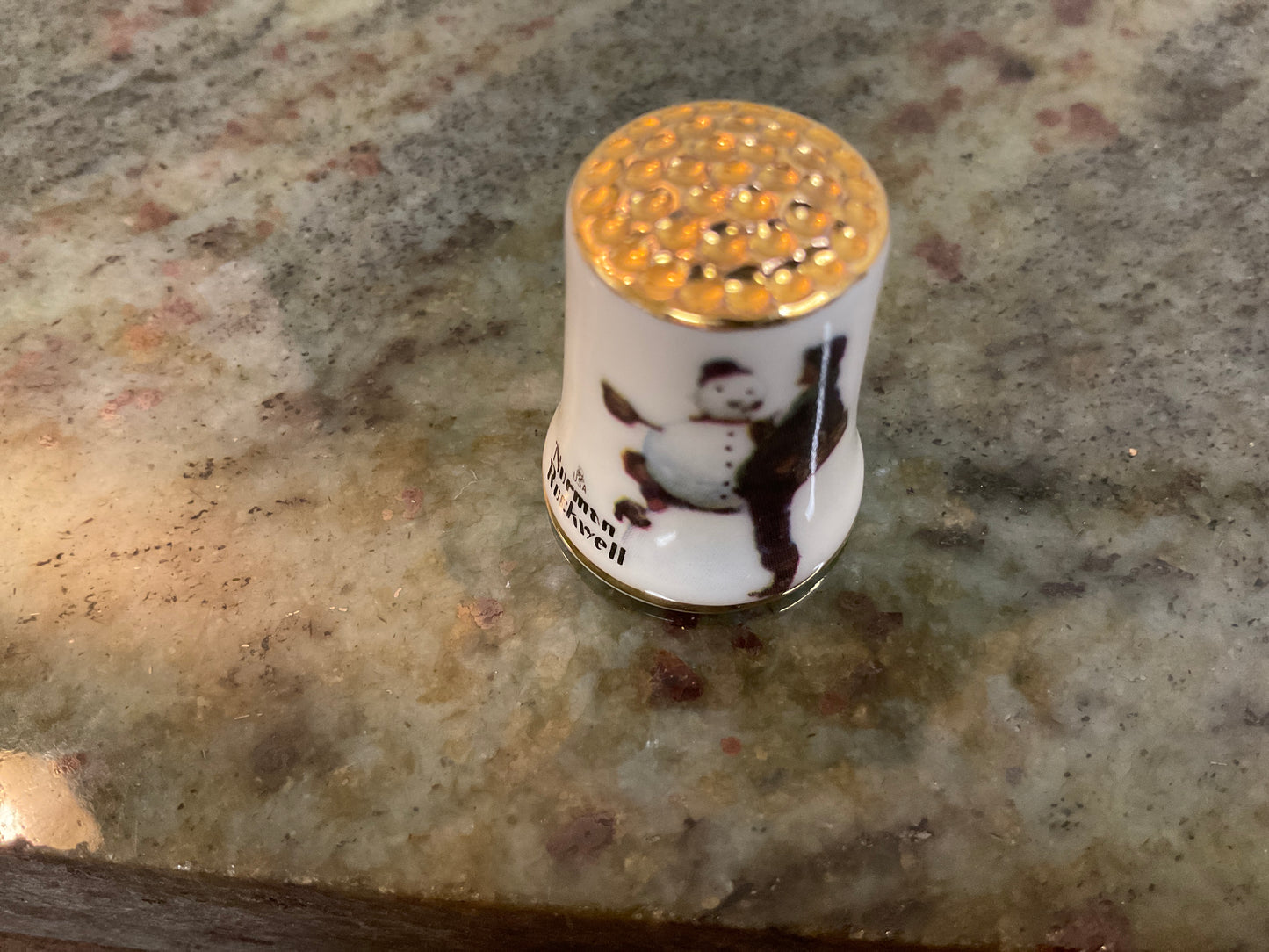 Vtg Norman Rockwell Christmas 1979 Thimble