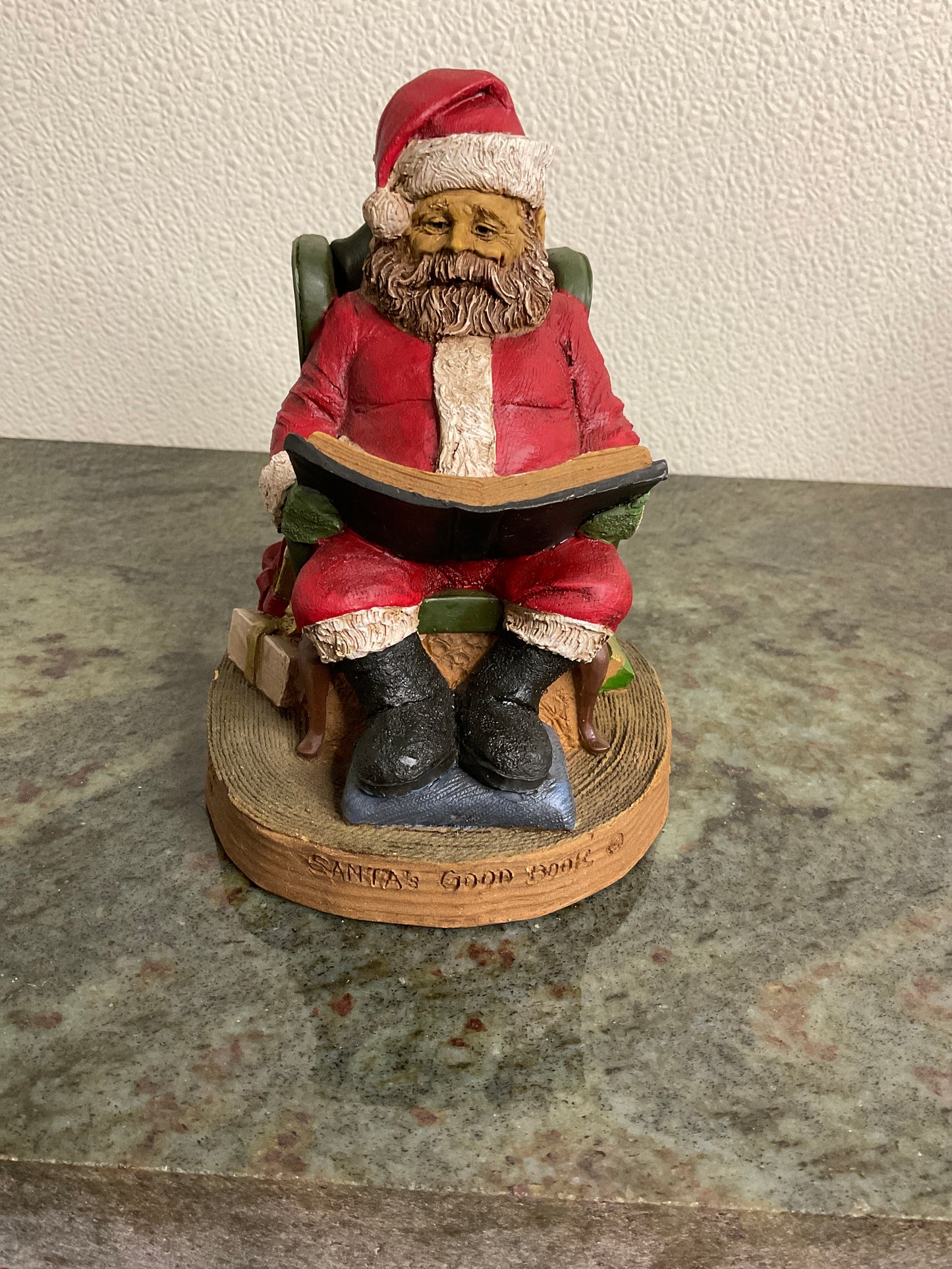 2002 Vintage Tom Clark “Santa’s Good Book” Figurine
