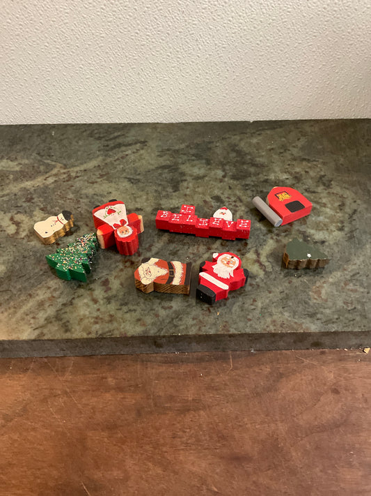 Vintage Wooden Christmas Mini Decor