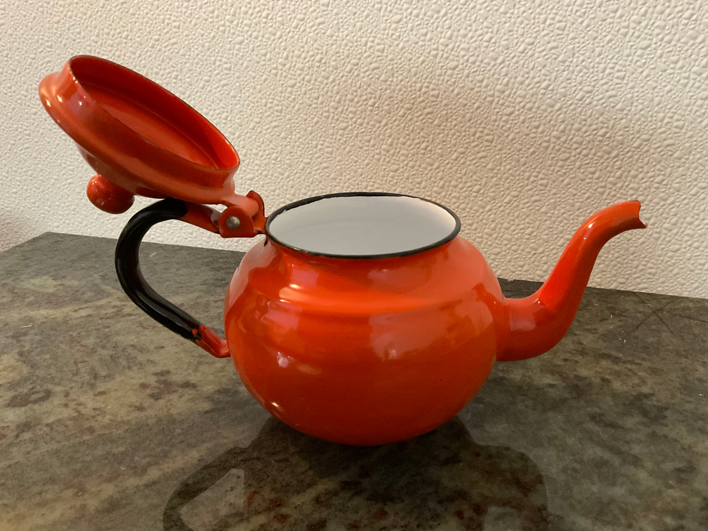 Vintage orange/Black Kettle Teapot