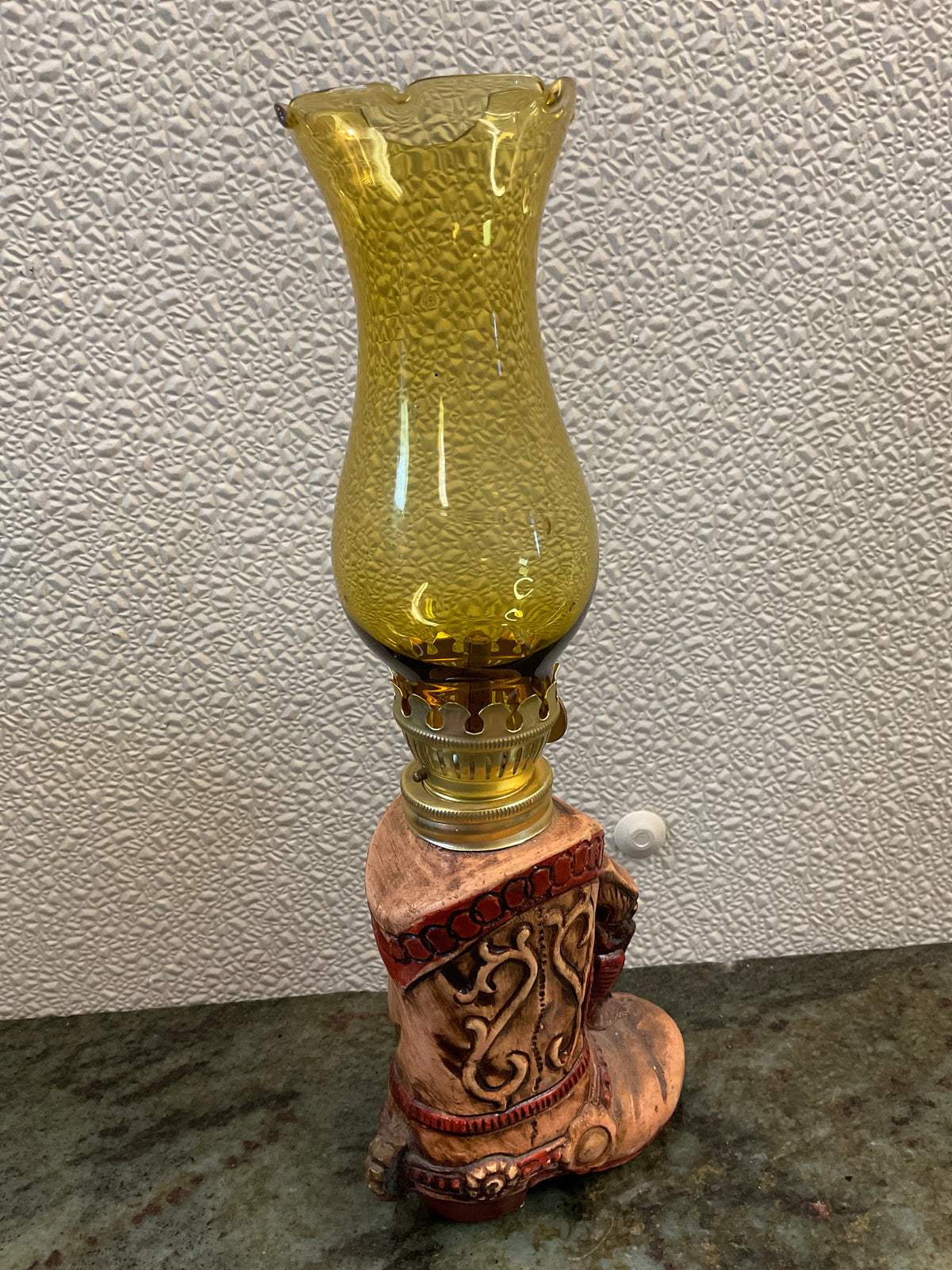 Cowboy Boot Oil Lamp (Chipped Shade)