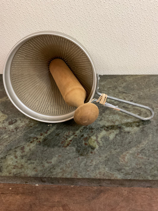 Viko Aluminum Food Mill With Wooden Pestle