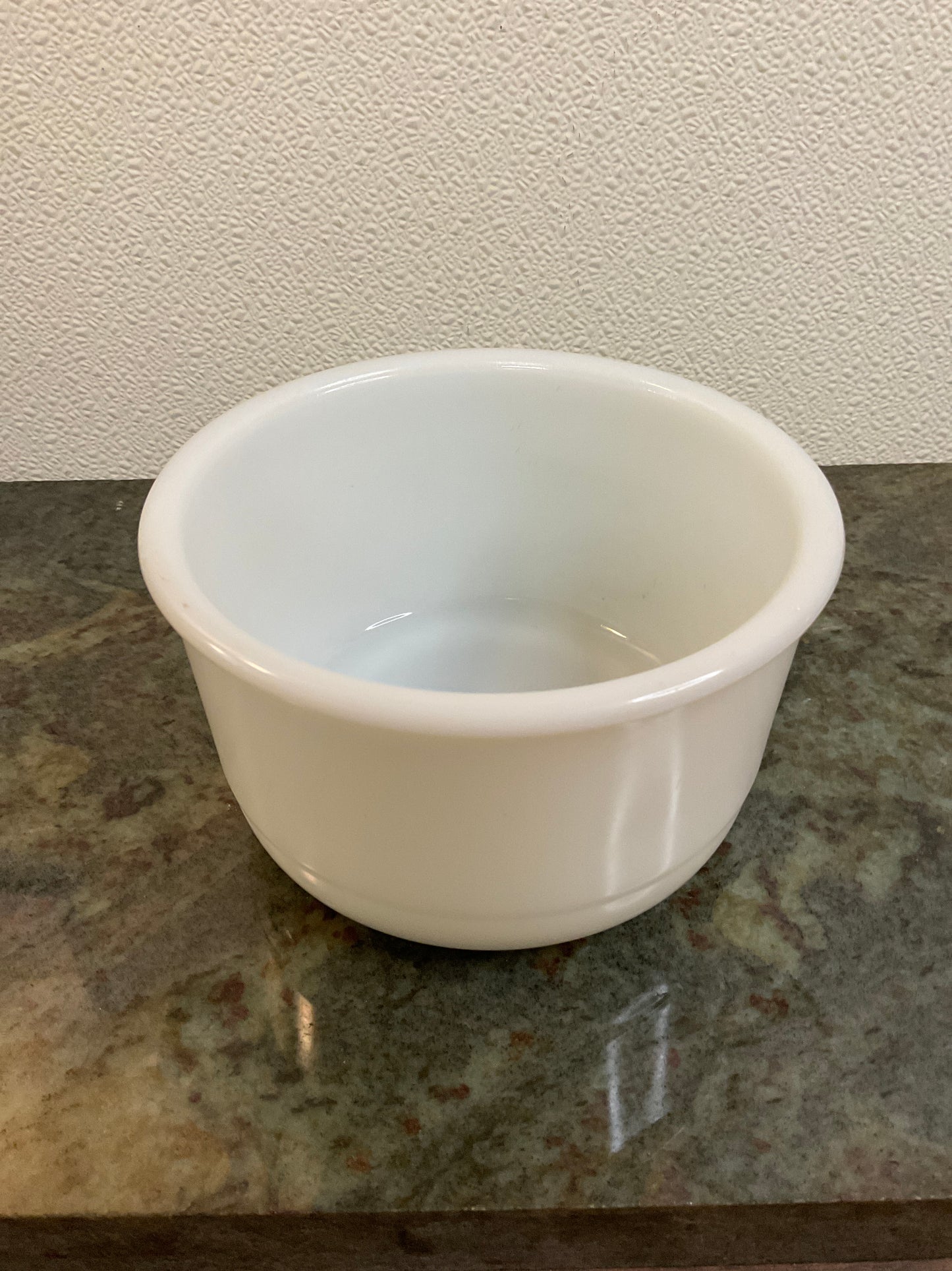 Vtg Milk Glass Mixing Bowl