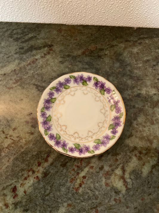 Vintage Demitasse Teacup Saucer, Purple Violets Gold Trim, Inarco Japan