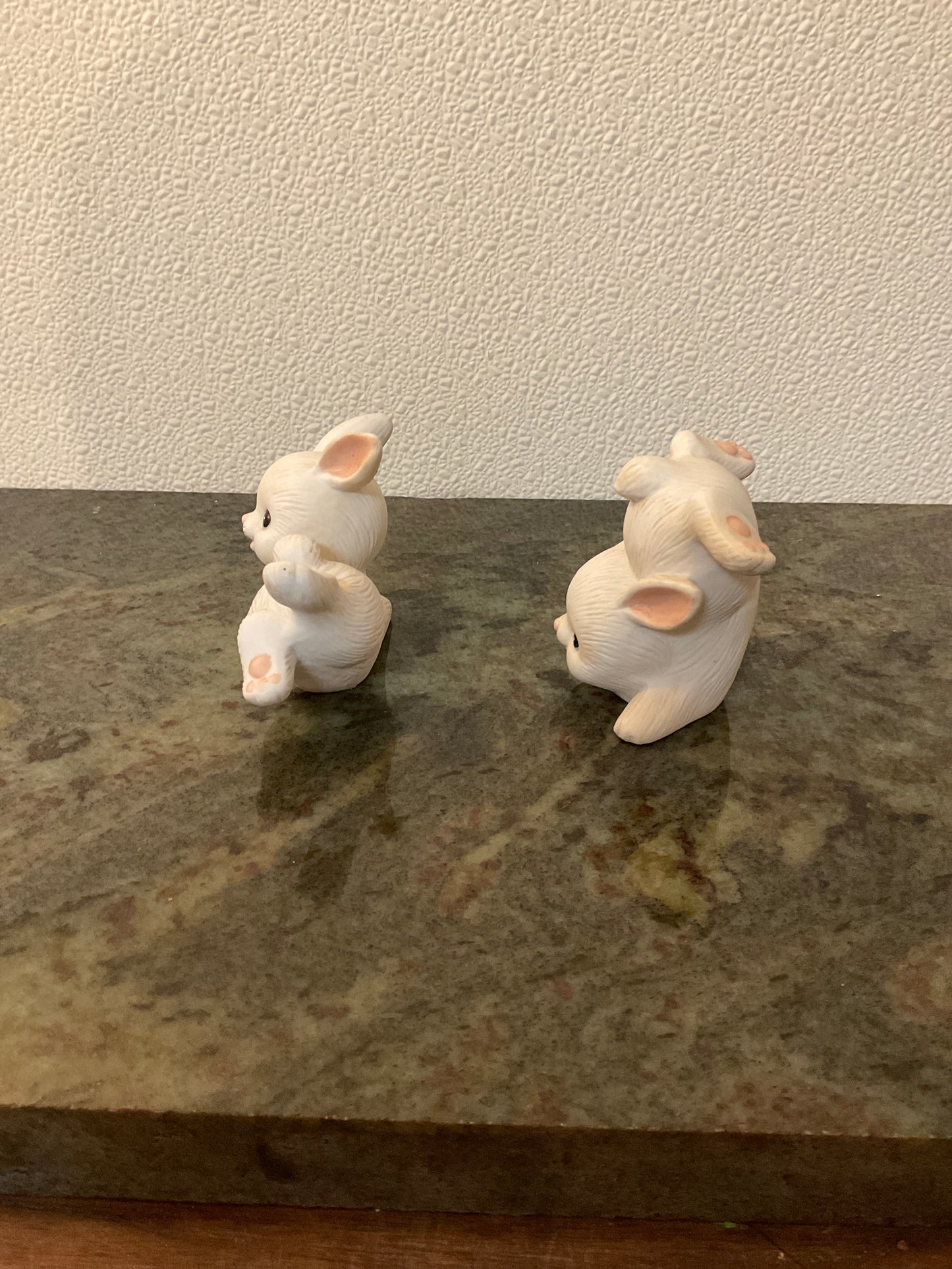 Vintage HOMCO 1454 Ceramic Bunnies