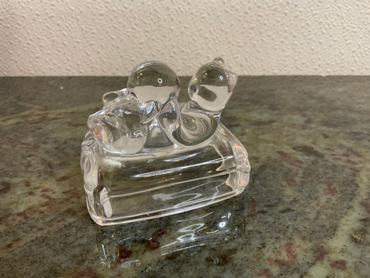 Vintage Avon Lead Crystal Cat On Back